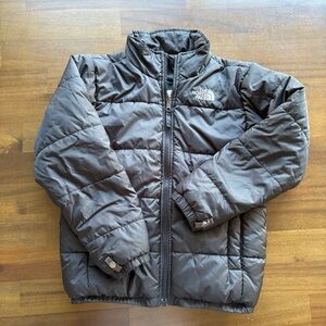 The North Face boys youth puffer jacket black | Small 7/8